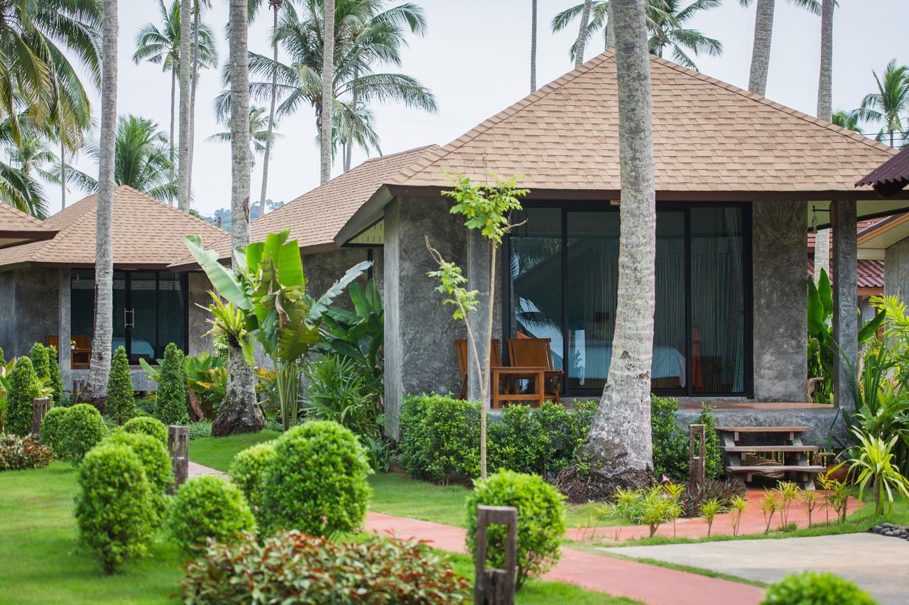 Medee Resort Ko Kut Luaran gambar