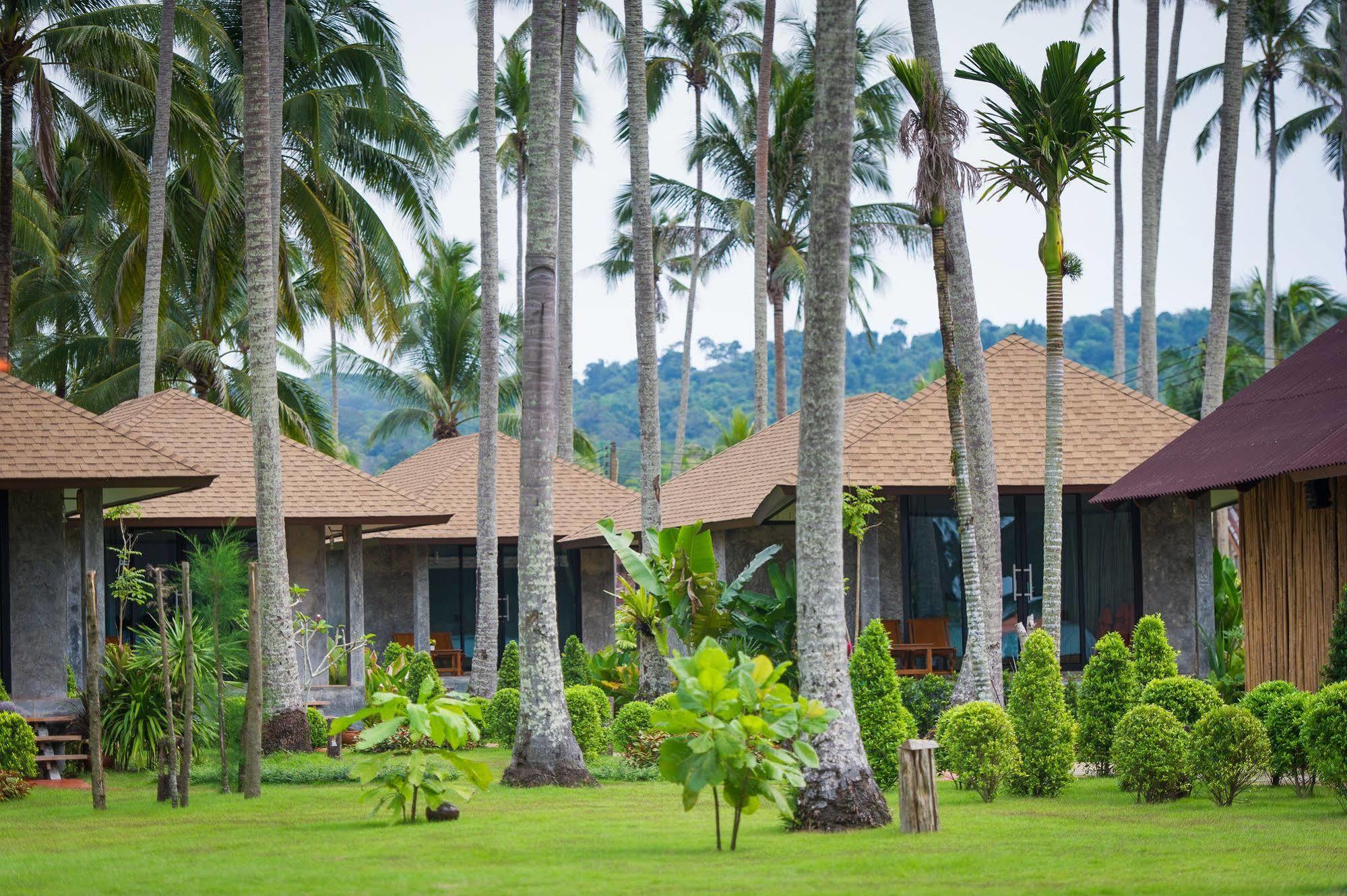 Medee Resort Ko Kut Luaran gambar