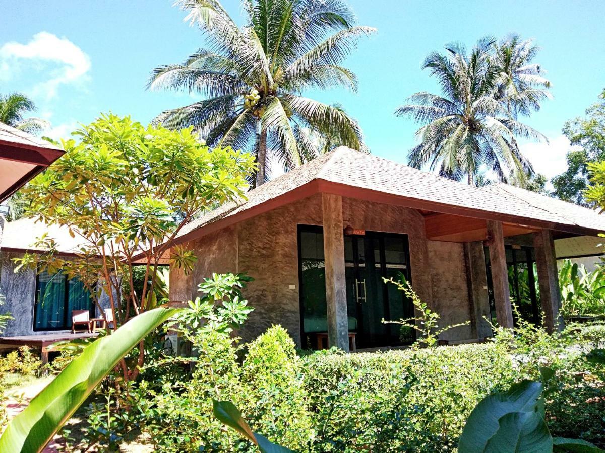 Medee Resort Ko Kut Luaran gambar